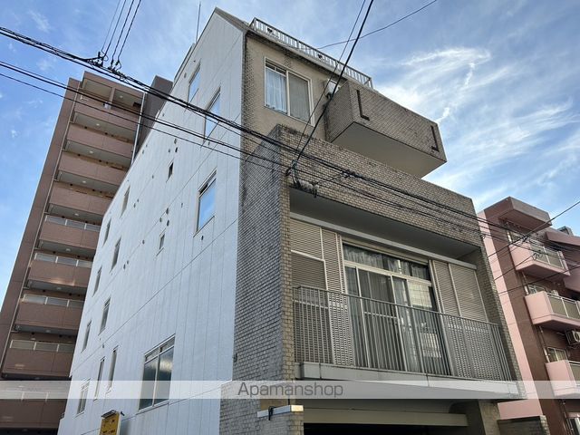 ポポラートヴィラの外観写真