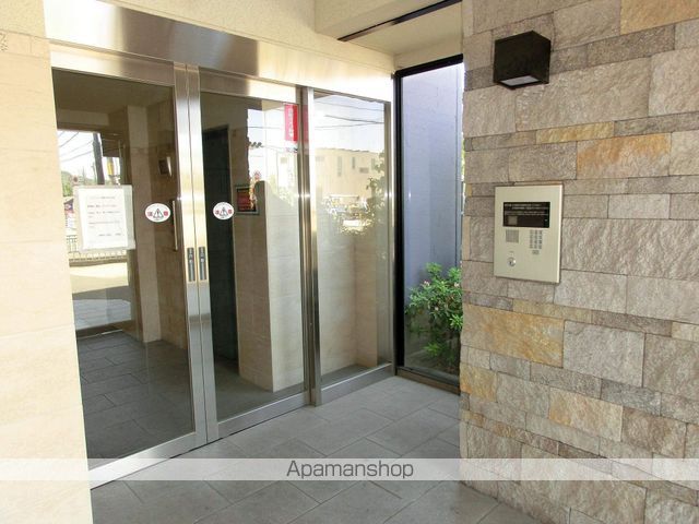 アンジェリーク磐船の玄関写真