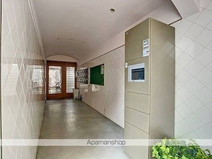 ガーデンプレイス市ヶ谷[1LDK/38.07m2]のロビー1