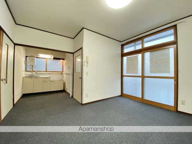 中央マンション1号棟の内装写真
