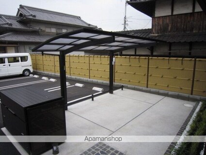広島県福山市川口町５丁目[2LDK/61.14m2]の共用部1