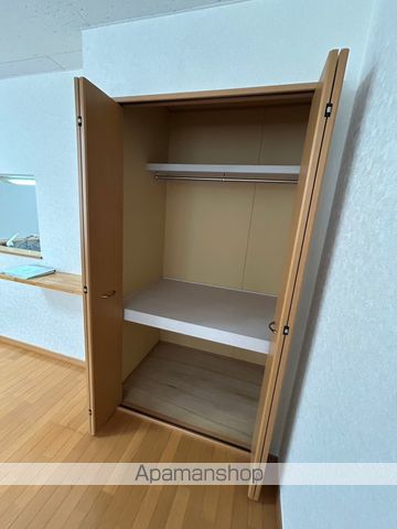 ルート医大前Bの内装写真