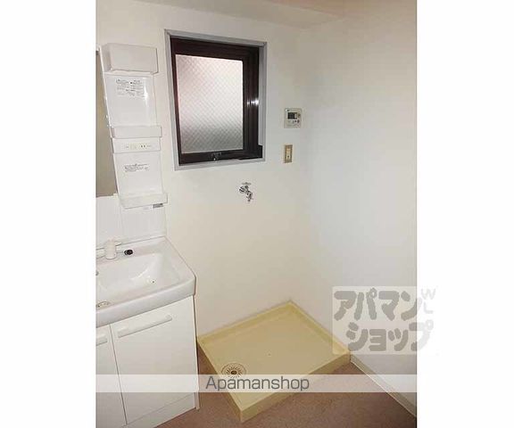 BEE HOUSEの内装写真