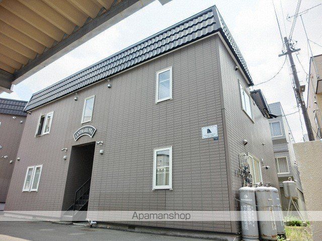 ランドマーク平岸A棟の外観写真
