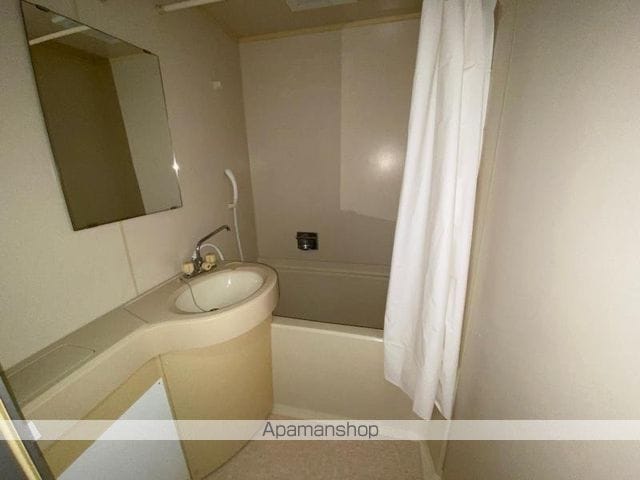 ダイアパレス南瓦町402号の内装写真