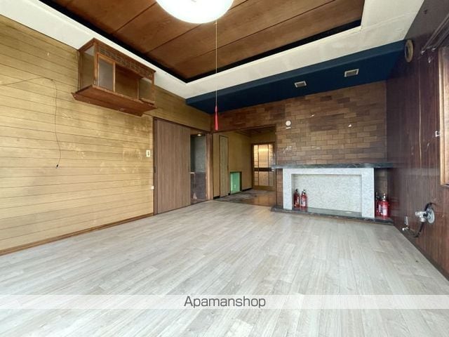 古川町225番貸家の内装写真