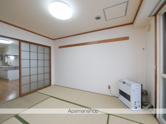 石橋ハイツIの内装写真
