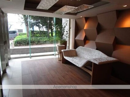 ザ・パークハビオ高円寺レジデンス[1LDK/41.5m2]のロビー