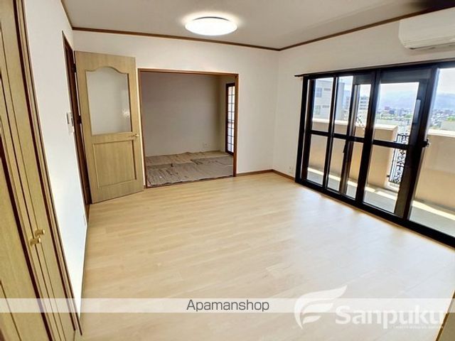 ダイアパレス三番町の内装写真