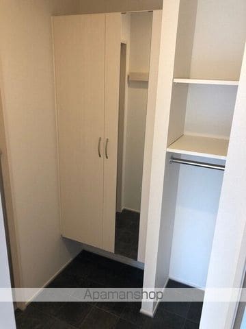 クレストの内装写真