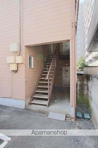 コーポバンボーB棟の玄関写真