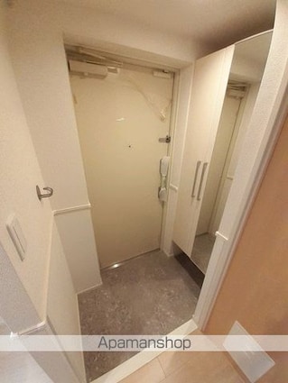 メゾン　ド　ルビアン[1K/26m2]の玄関