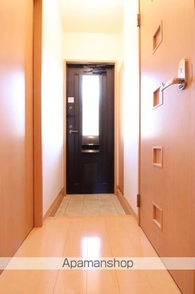 ローリエＫ[1LDK/35.1m2]の玄関