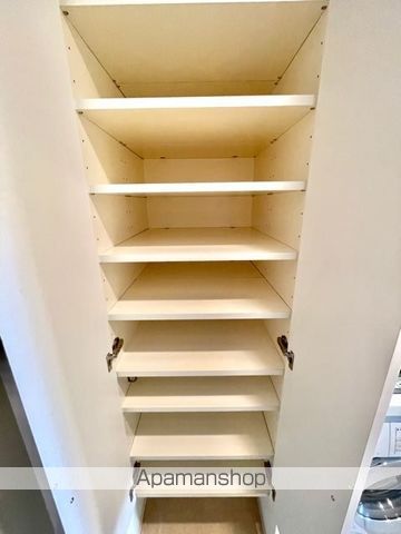 レジディア池袋ウエストの内装写真