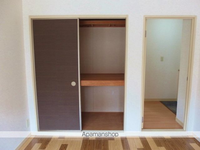 ファミール一柳 B棟の内装写真