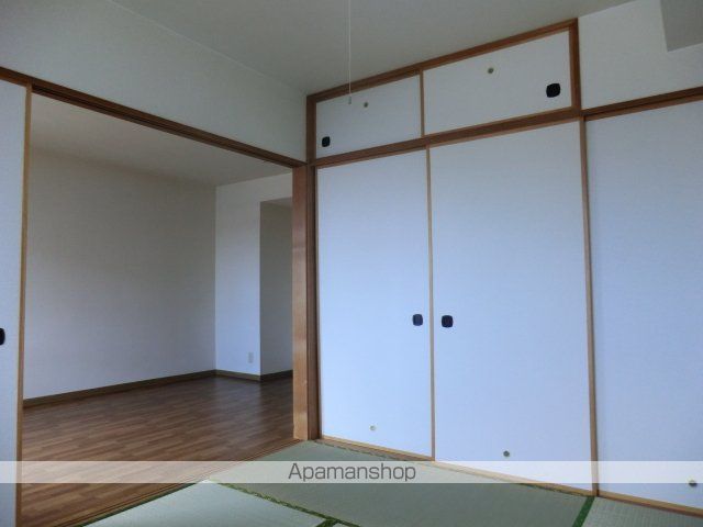 ウィスタリア北郷の内装写真