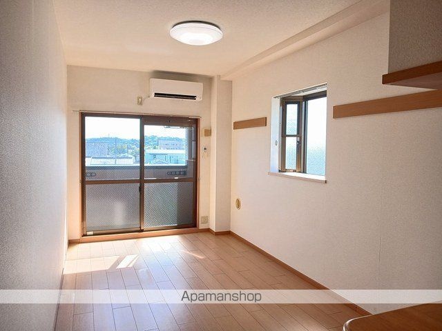 ｍａｔｈｅｒ[1R/30.6m2]のリビング・居間
