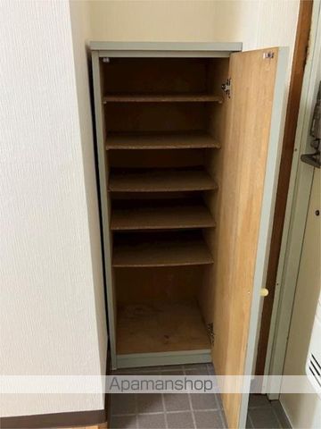 トライアングルの内装写真