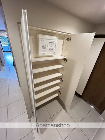 シーズンフラッツ新大塚の内装写真