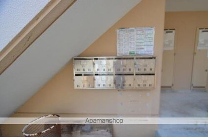 オリヴィエⅡ[1R/35m2]の共用部1