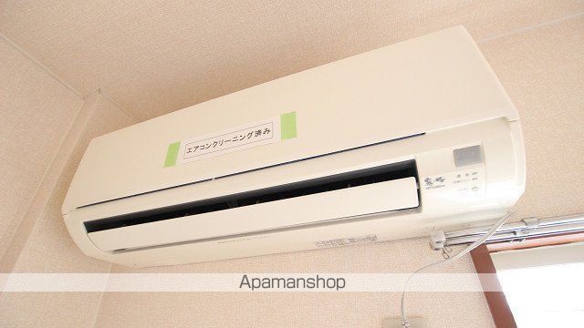 ファーストグリーン Aの内装写真