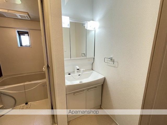 プラシードの内装写真