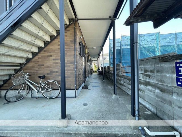 COMMONSの玄関写真