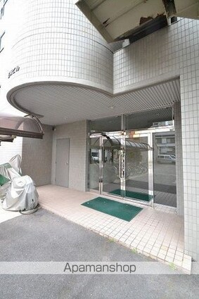 正岡ビル[1DK/31.27m2]のエントランス