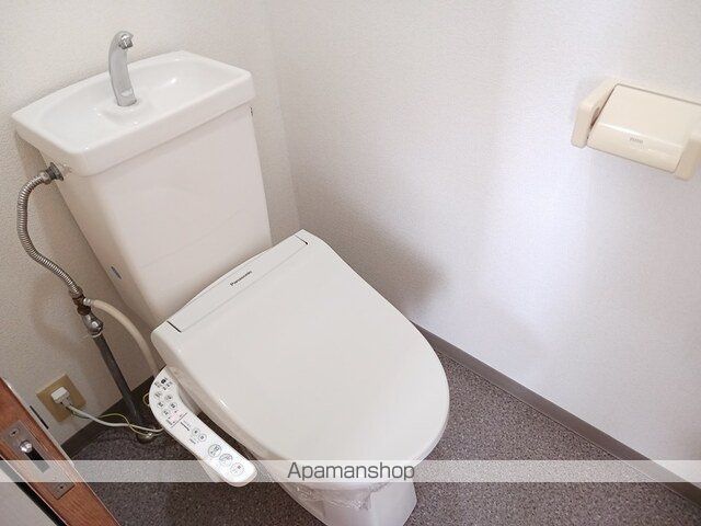 プラドールの内装写真