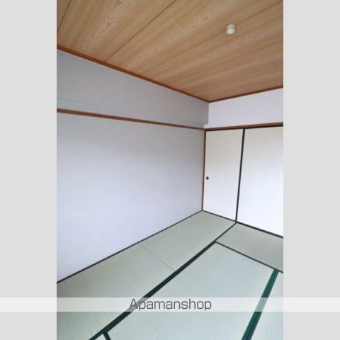 メゾン二村IIIの内装写真