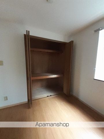 メープル焼山 Cの内装写真