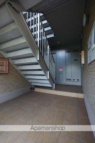 エザンス水呑 B棟の玄関写真
