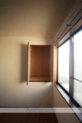プチラメールの内装写真
