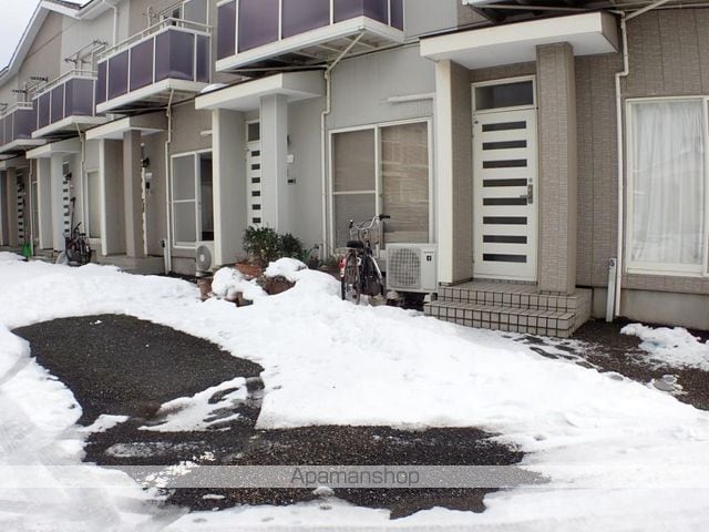 パークハイツA・Bの玄関写真