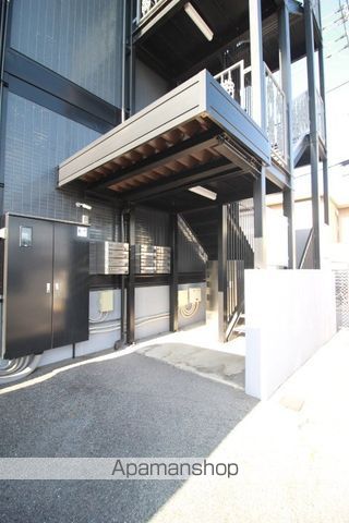 メゾンC&Tの玄関写真