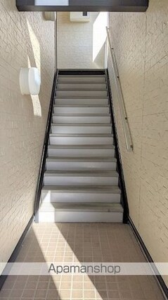 レオパレスレオーノ古府中[1K/23.18m2]の共用部3
