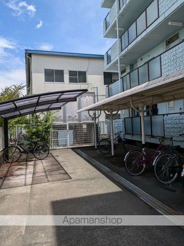 シュヴェスターの外観写真