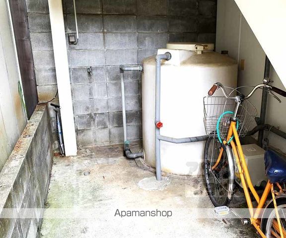 コーポ乾隆の玄関写真