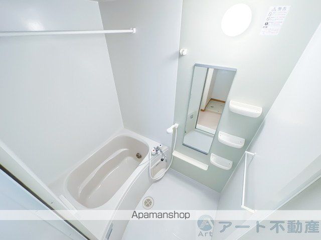 プラシードカーサIIの内装写真