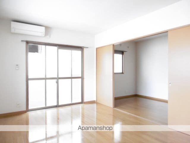 メテオールの内装写真
