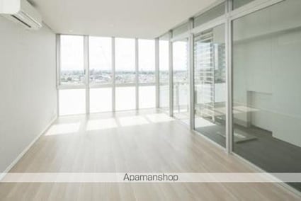 ガーデニエール砧　ＷＥＳＴ[3LDK/74.79m2]のバス