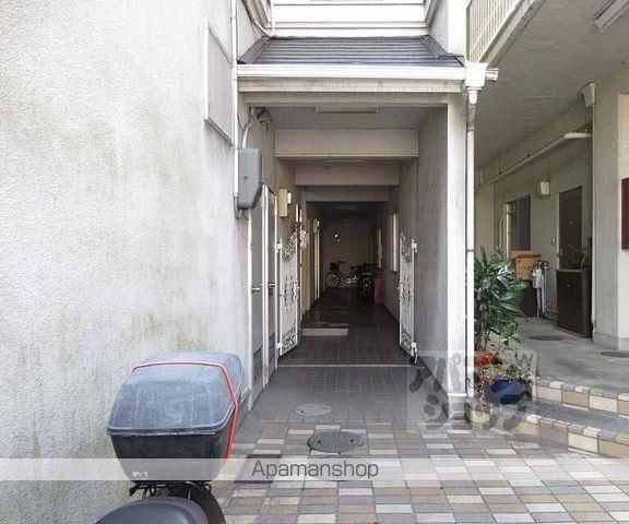トラストハウスもりの玄関写真