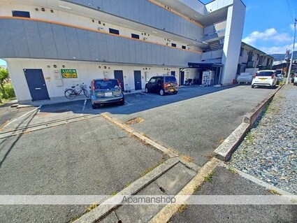 長野県長野市大字三輪荒屋[1K/25.5m2]の駐車場2