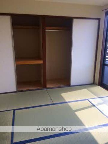 ロイヤル フェルティ A棟の内装写真