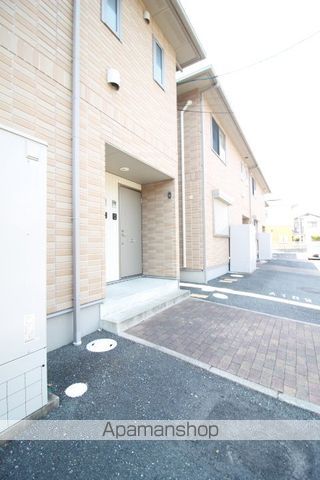 ベルリード今在家Aの玄関写真