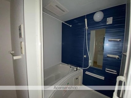 プリートアルバⅡ[2LDK/62.45m2]のバス