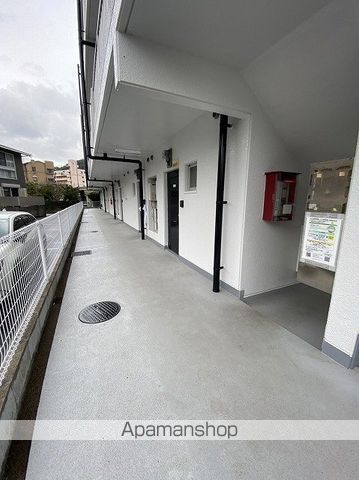 パールハイツの玄関写真
