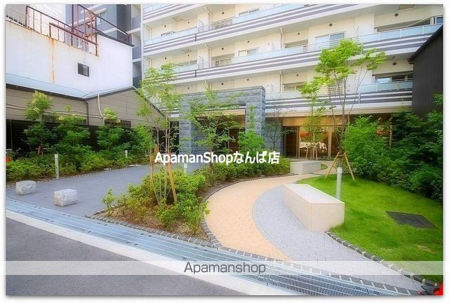 プレサンスロジェ難波GRANDWESTの外観写真