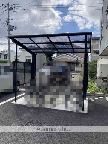 ガロンヌ上所上の外観写真