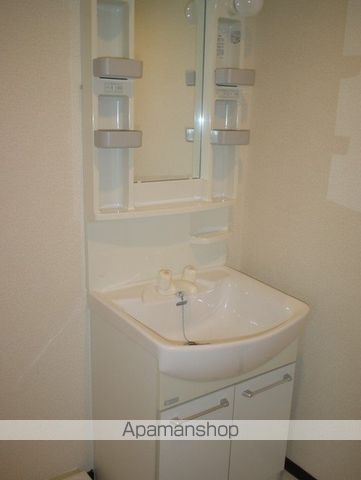 メゾン惟信の内装写真